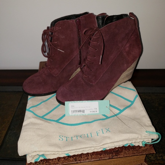 Diba Shoes - NWT - Diba Skye Wedge Ankle Boots & Duster Bag